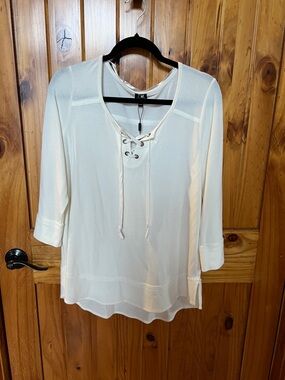 Women's Lace-Up V-Neck Tunic Top - Cream
